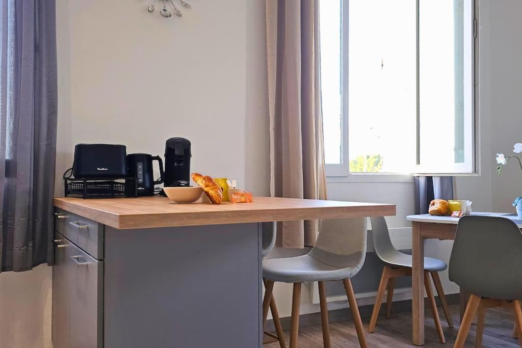 L'Orchidee, Proche De La Gare Avec Clim Et Terrasse Apartment Narbonne Exterior photo