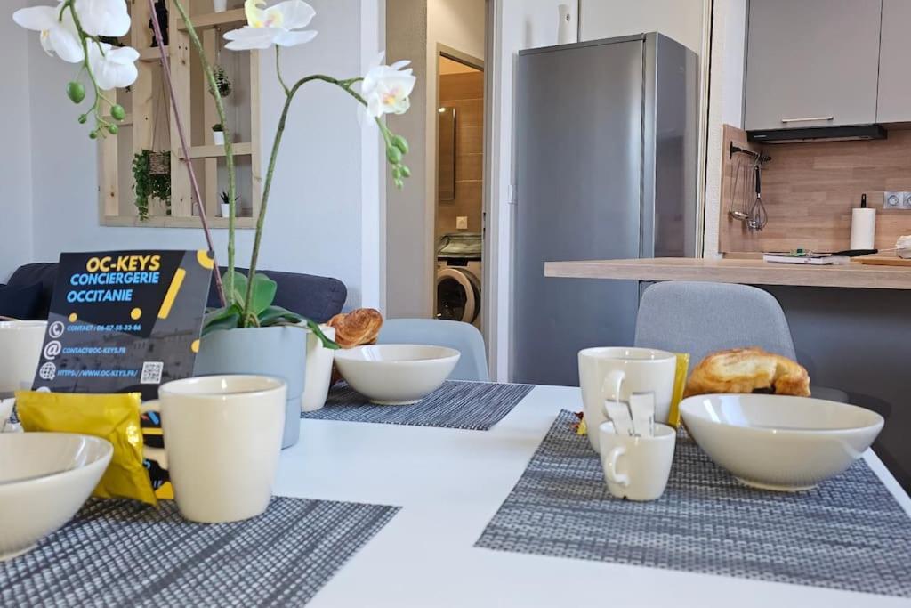 L'Orchidee, Proche De La Gare Avec Clim Et Terrasse Apartment Narbonne Exterior photo